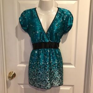 Dressy, tie-back top